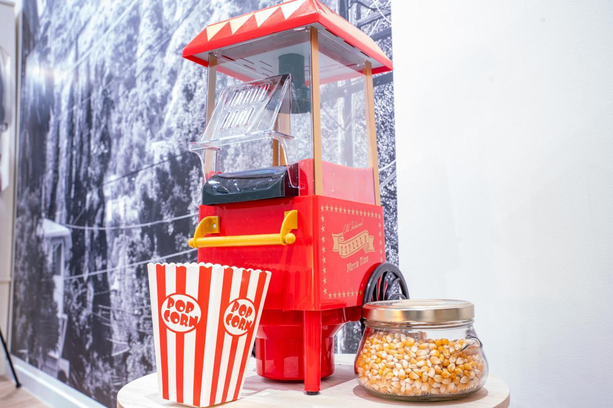 Food And Chill - Deux Appartements Hypercentre - 1 Theme Cinema - By Primo C0Nciergerie Tournus Dış mekan fotoğraf